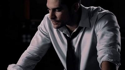 روايه خادمه بقصر أبى 
