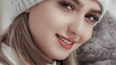 خادمه بقصر أبي