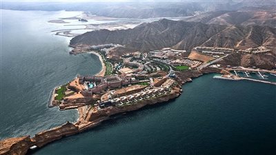 دولة مدهشة لا يوجد فيها فقراء لا بطالة لا مشردين , الجميع يتمنى العيش في هذا البلد