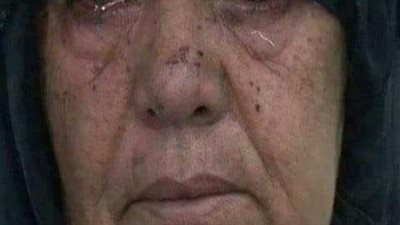 تقول العچوز ... لي ثلاثة أبناء وقد تزوجوا كلهم 