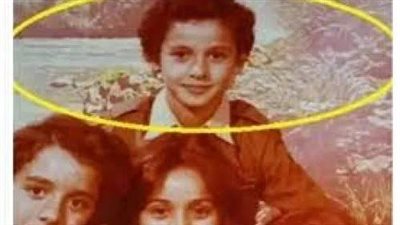 أصبح هذا الطفل من أشهر الفنانين حالياً.. ولد في الكويت ودرس في بريطانيا وحقق شهرته في مصر!