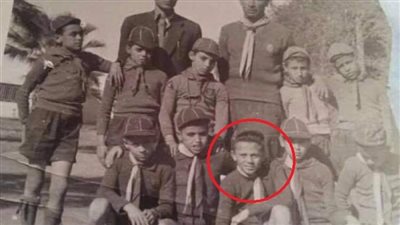 هذا الطفل أصبح أشهر وأهم فنان في مصر.